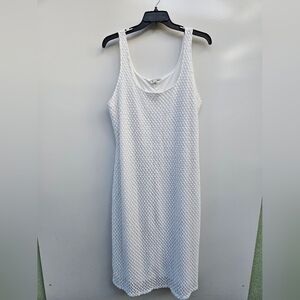 Ava & Viv White Textured Sleeveless Dress